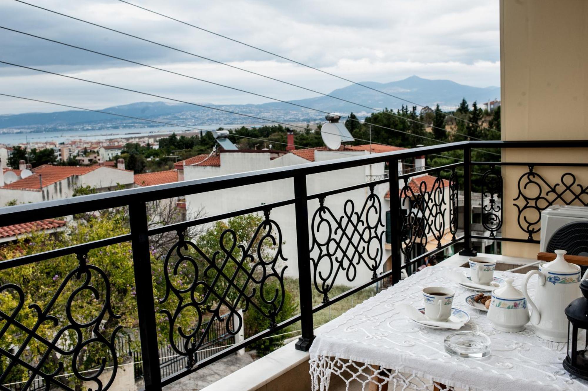 Peraía Sea View Flat 아파트 외부 사진